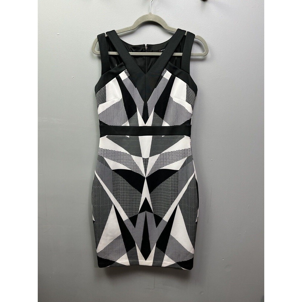 Sangria Sheath Dress Womens 6 Black White Geometric Optical Illusion V-Neck Mini